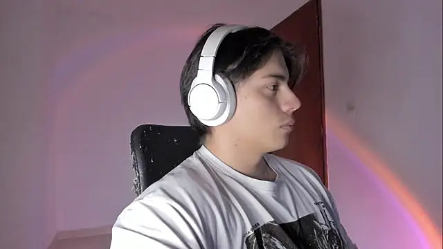 Giordano Russo online show from 03/27/26, 03:56