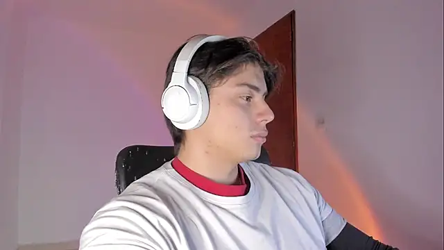 Giordano Russo online show from 04/02/26, 01:25