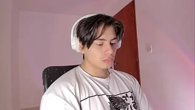 Giordano Russo online show from 04/04/26, 04:26