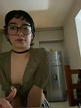  Lunnaa  online show from 04/20/26, 12:46