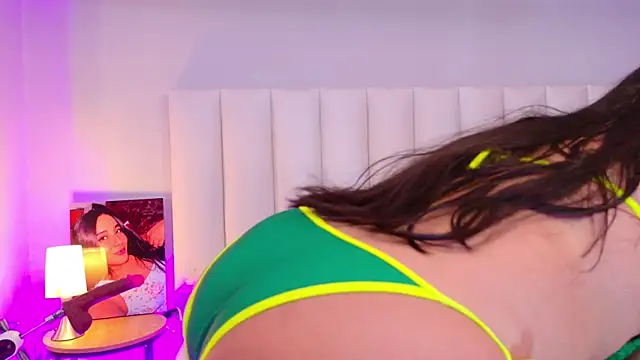 ValenScott1 online show from 06/04/26, 12:33