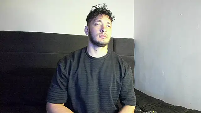 alejandro  2 online show from 11/13/25, 05:12