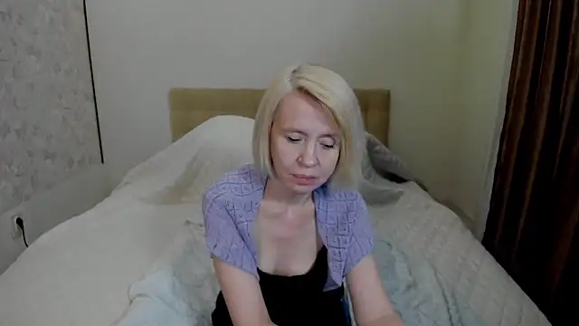 aminalive online show from 02/15/25, 04:23