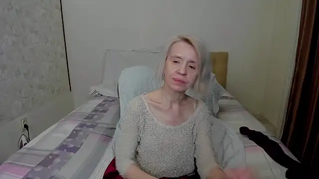 aminalive online show from 09/21/25, 04:47