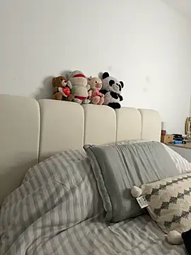 Snapshot of oriana_zoeee chatting on 09/21/25, 12:45 oriana zoeee online show from 09/21/25, 12:45