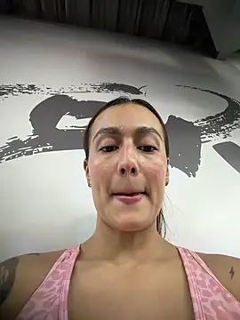 Snapshot of Lucy_fit chatting on 05/01/26, 06:56 Lucy fit online show from 05/01/26, 06:56
