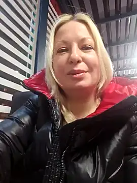 Snapshot of Arina_smiles chatting on 01/24/25, 06:25 Arina smiles online show from 01/24/25, 06:25