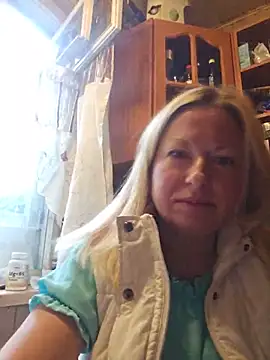 Snapshot of Arina_smiles chatting on 06/11/26, 02:04 Arina smiles online show from 06/11/26, 02:04
