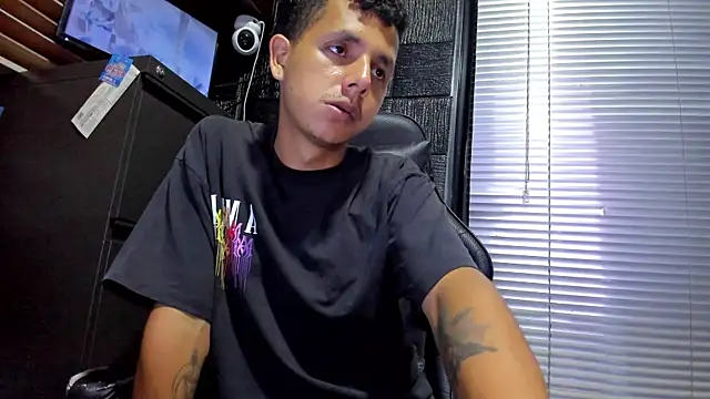 boy bigcock24cm online show from 07/16/26, 11:44