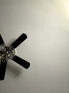 Snapshot of tokyopetitexx chatting on 10/30/25, 02:51 tokyopetitexx online show from 10/30/25, 02:51