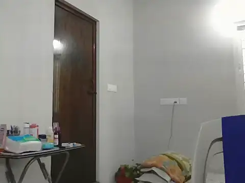 Snapshot of valyriansteel2 chatting on 02/25/26, 06:23 valyriansteel2 online show from 02/25/26, 06:23