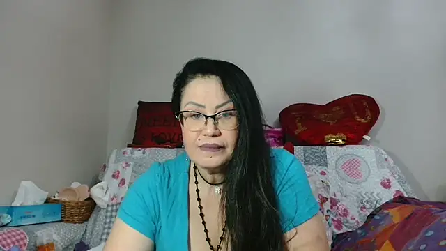 x  KHALEESI  x online show from 12/28/24, 12:26