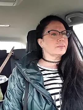 x  KHALEESI  x online show from 03/10/25, 06:49