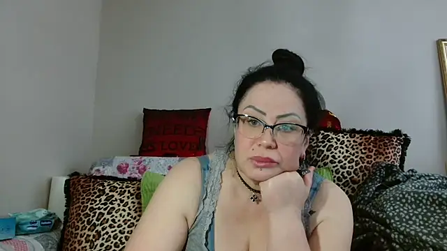 x  KHALEESI  x online show from 03/19/25, 02:13