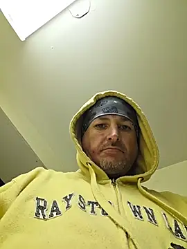 Snapshot of smoke777999 chatting on 02/08/26, 02:31 smoke777999 online show from 02/08/26, 02:31