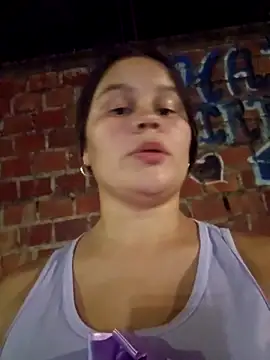 sweet lucia online show from 11/06/25, 12:11