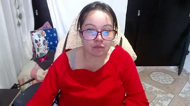 Sonialorens  online show from 12/20/24, 02:05