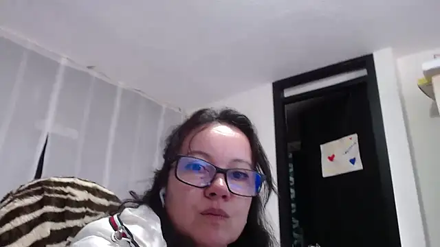 Sonialorens  online show from 02/01/25, 03:18