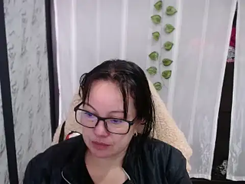 Sonialorens  online show from 02/25/25, 03:49