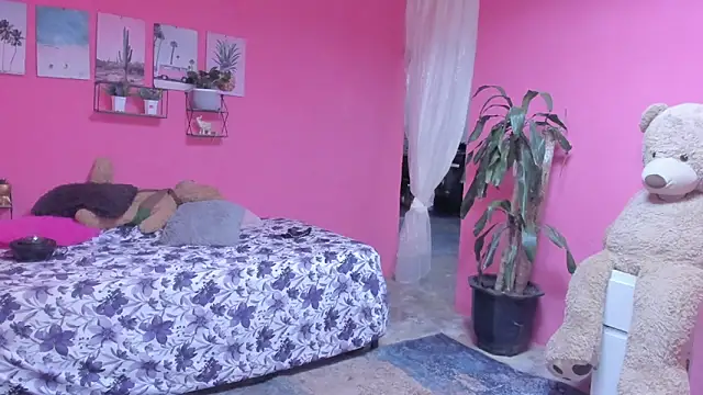 Emma lean online show from 12/02/24, 01:46