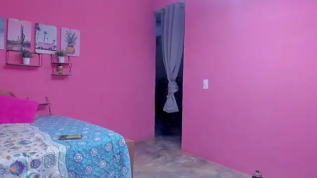 Emma lean online show from 02/19/25, 12:11