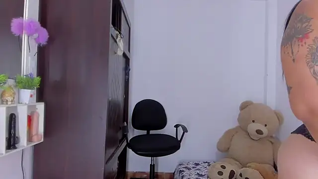 Emma lean online show from 10/02/25, 12:34