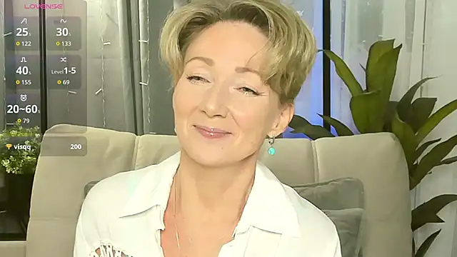 AkexandraFix online show from 11/10/25, 12:59