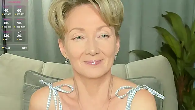 Snapshot of AkexandraFix chatting on 06/19/26, 01:59 AkexandraFix online show from 06/19/26, 01:59