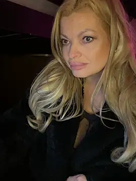 Snapshot of Lisavontease chatting on 01/10/26, 12:56 Lisavontease online show from 01/10/26, 12:56