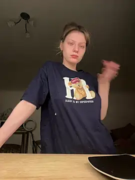 MaryHiggins online show from 02/14/25, 07:23