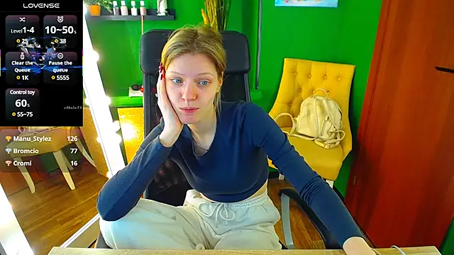 MaryHiggins online show from 03/01/25, 04:11