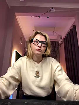 MaryHiggins online show from 09/16/25, 12:17