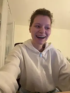 MaryHiggins online show from 10/14/25, 03:35