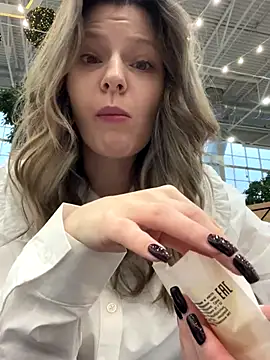 MaryHiggins online show from 12/02/25, 11:37