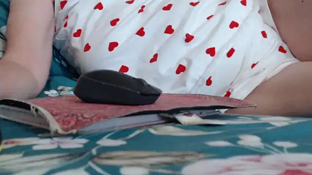 Anabelldestiny online show from 10/25/25, 10:34