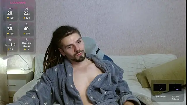 Aestheticguy101 online show from 10/16/25, 04:52