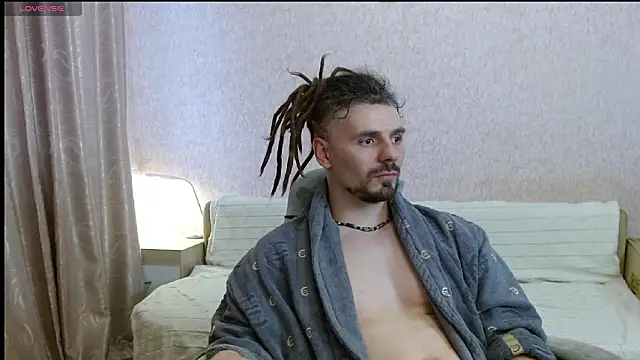 Aestheticguy101 online show from 03/21/26, 01:48