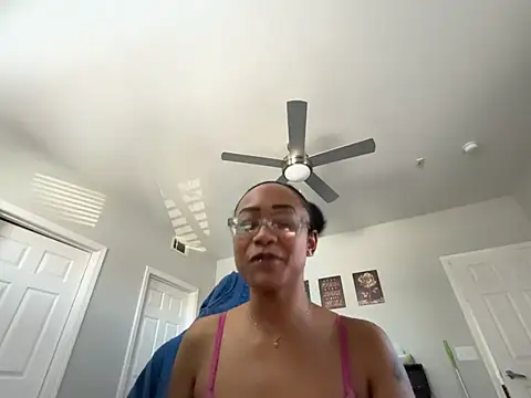 RylHoneyy online show from 02/05/26, 05:28