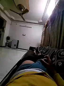 vansh1802 online show from 01/05/25, 06:13