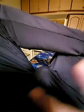 vansh1802 online show from 01/28/25, 08:04