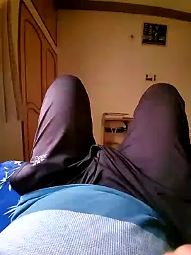 vansh1802 online show from 01/31/25, 08:22