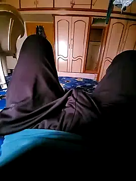 vansh1802 online show from 02/22/25, 08:29