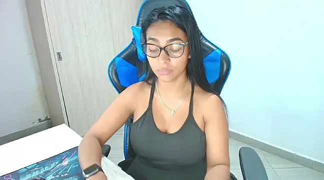 sophiax-x online show from 01/31/25, 07:18