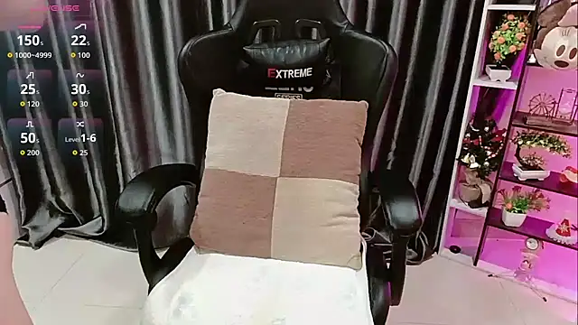 Yuki-yio online show from 11/09/25, 12:42