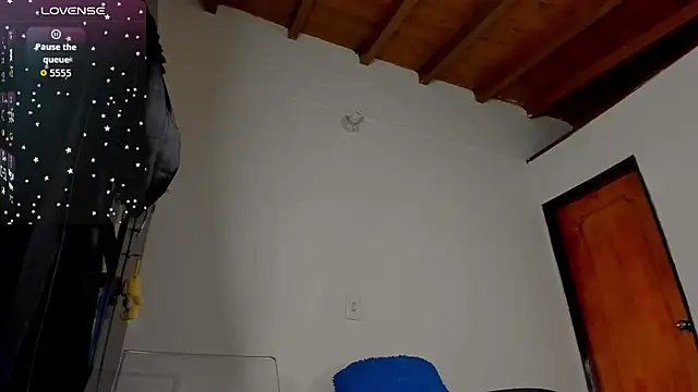 Snapshot of annita_lopez chatting on 10/15/25, 11:05 annita lopez online show from 10/15/25, 11:05