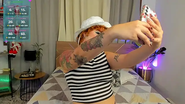 Snapshot of Amy_art chatting on 11/29/25, 08:45 Amy art online show from 11/29/25, 08:45