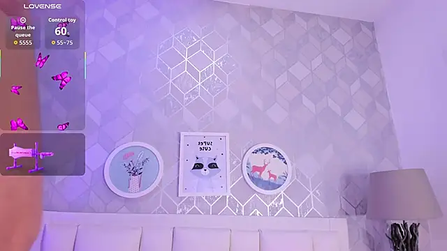 Alana 2916  online show from 11/30/25, 12:53