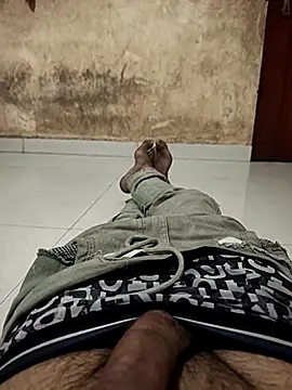 Snapshot of indiangayforyouth chatting on 11/19/25, 05:46 indiangayforyouth online show from 11/19/25, 05:46