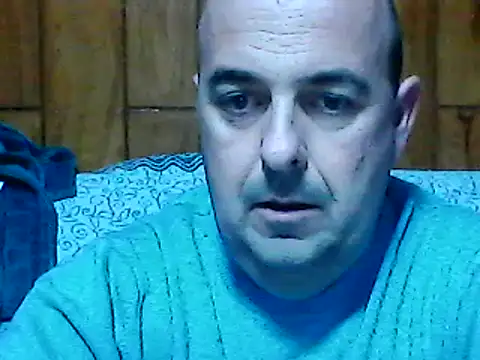 Snapshot of Hot-pico76 chatting on 01/12/25, 05:33 Hot-pico76 online show from 01/12/25, 05:33