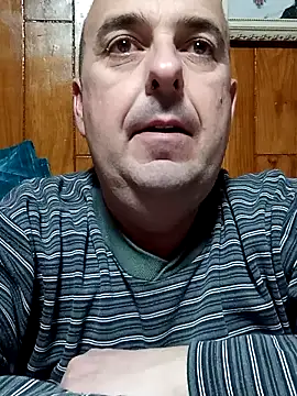 Snapshot of Hot-pico76 chatting on 01/19/25, 12:06 Hot-pico76 online show from 01/19/25, 12:06